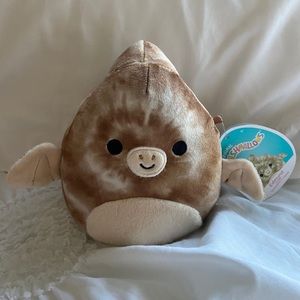 KELLYTOY SQUISHMALLOW EDMUND RARE